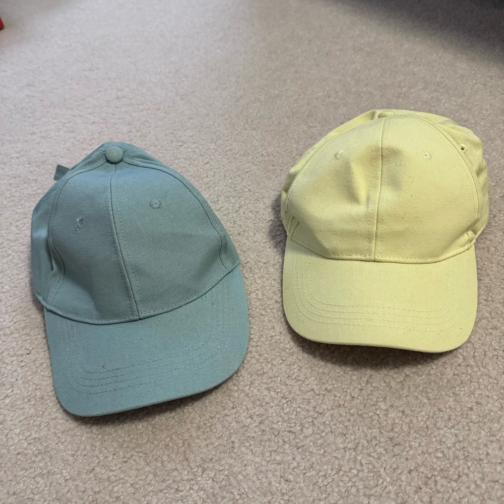 2 Pack Berksha Teal and Yellow Caps